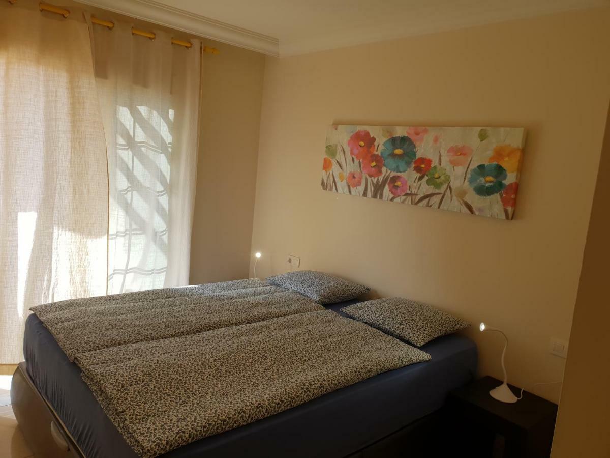 Terrazas Del Duque 2: Beachfront Oasis with Sea Views and Heated Pool Costa Adeje  Exterior photo