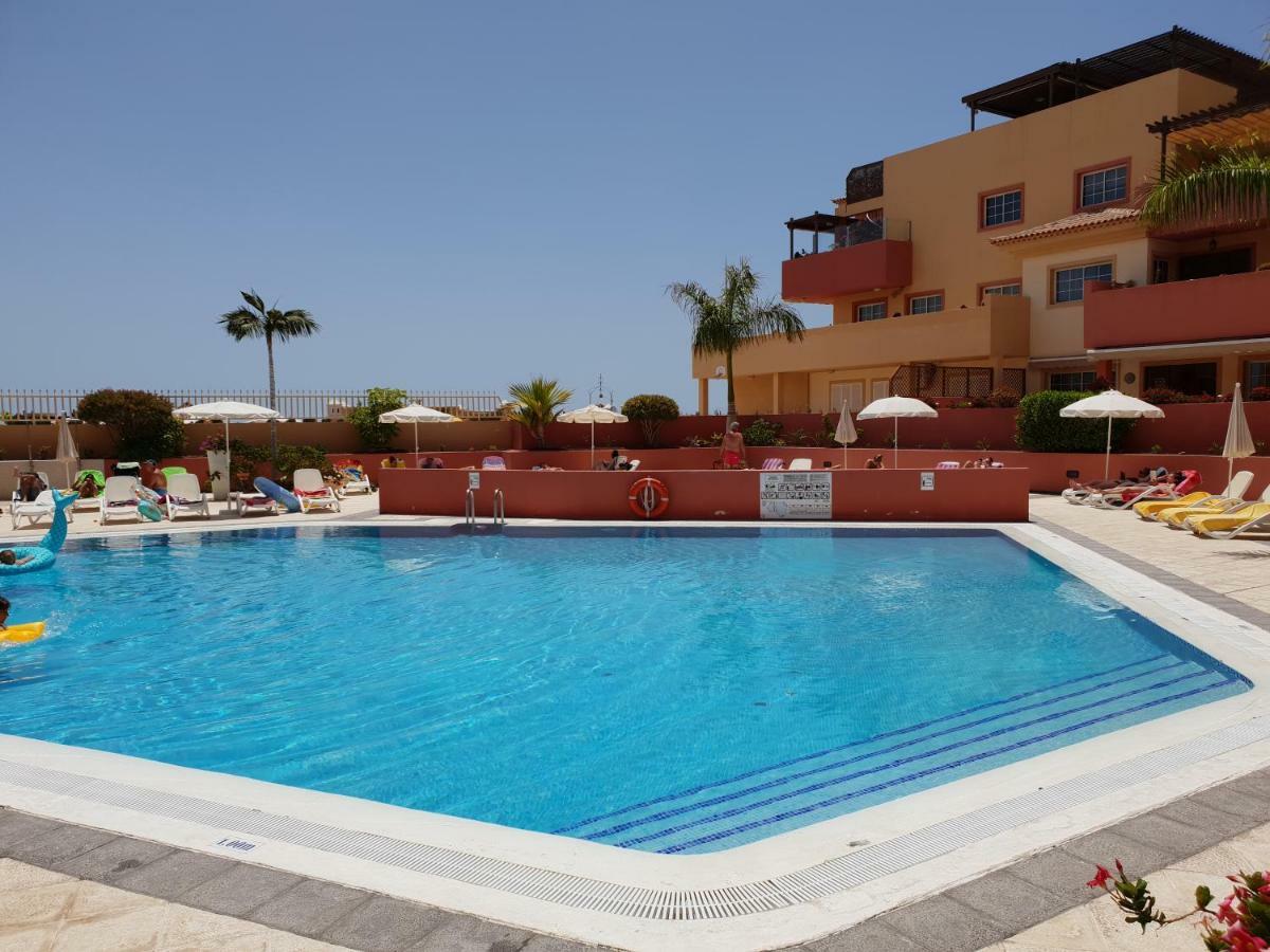 Terrazas Del Duque 2: Beachfront Oasis with Sea Views and Heated Pool Costa Adeje  Exterior photo