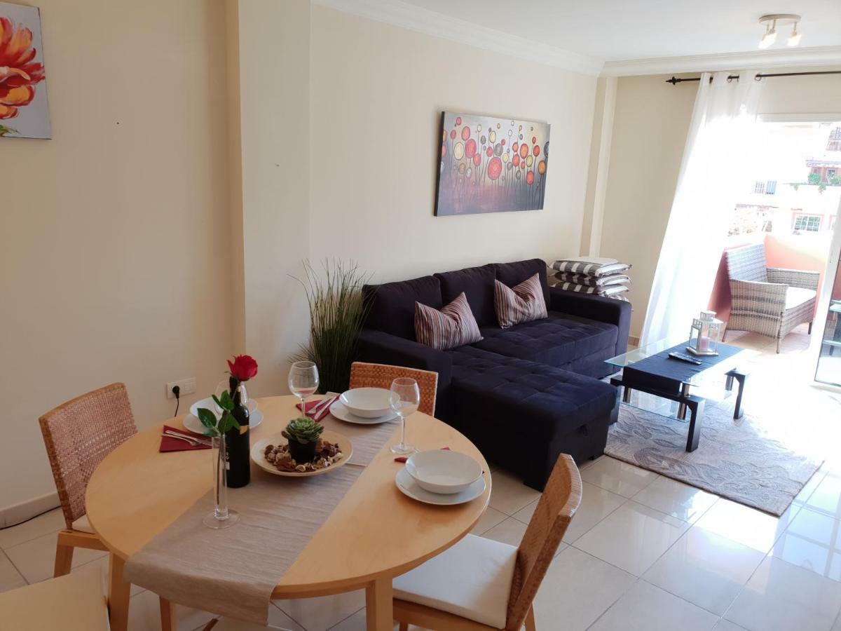 Terrazas Del Duque 2: Beachfront Oasis with Sea Views and Heated Pool Costa Adeje  Exterior photo